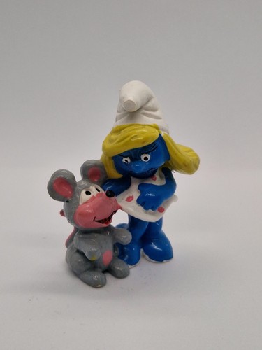 Schlumpfinchen mit maus - schlumpfinchen,