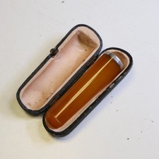 Historische Bernstein Zigarrenspitze im Etui, 7 cm        B10