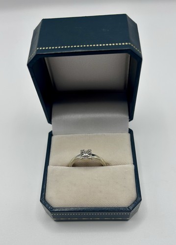 Ring weißgold und - ring, 9