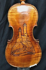 Alte Geige bez. "J. GUARNERIUS