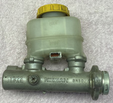 Nissan Hauptbremszylinder mit Behälter – 200SX - SR20DET – Kennung 74F00 – gebr.