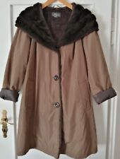 Damen Mantel 42 braun Kunstfellfutter-und Kapuze Zierleiste GALLERY NEW YORK neu
