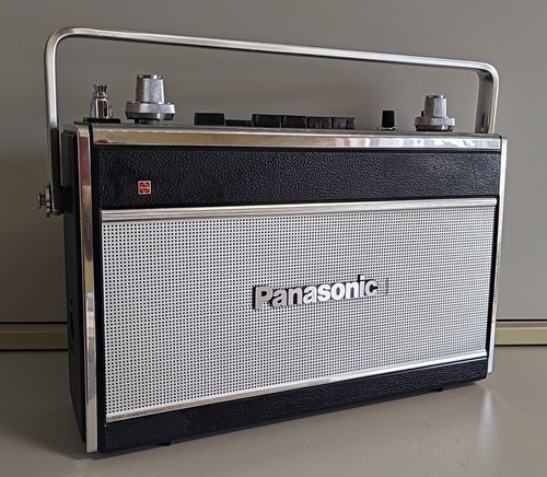 Transistor radio am - radio, fm/am