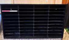 80 CD REGAL BOX 55 cm breit 33