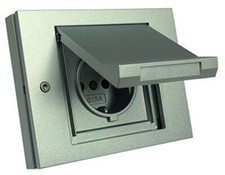 Gira TX44 Steckdose mit