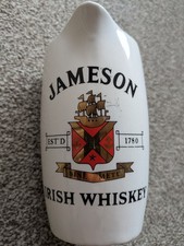 Weißer Jameson Irish Whiskey Krug Wade