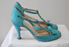 Leder Pumps OFFICE LONDON 40 Türkis Pin-up T-Riemen Knöpfe Schleife Burlesque