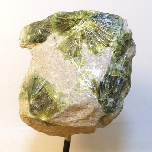 Wavellite arkansas mt ida - wavellite,