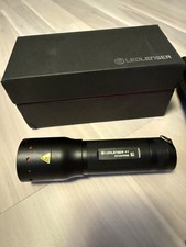 Ledlenser LED-Lampe "P7" NEU BOX Taschenlampe