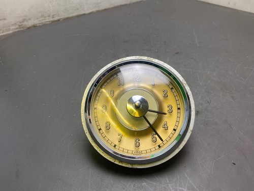 226086 uhr vdo - (226086, 24v
