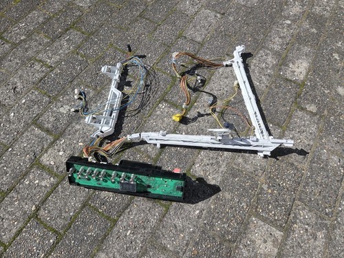 Leistungs und - leistungs-,