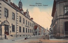 Sehr alte Echt Foto AK Eisenberg Steinweg mit Kaiserlichem Postamt Straßenpartie