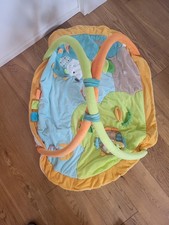 3-D-Activity-Decke Spielbogen