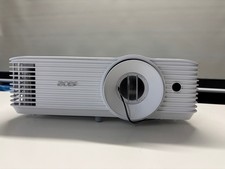 Acer X1528Ki DLP Beamer 5.200