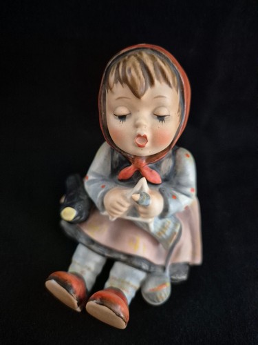Hummelfigur - , )