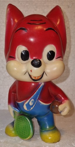 Foxi mit tennisschläger und - mit,