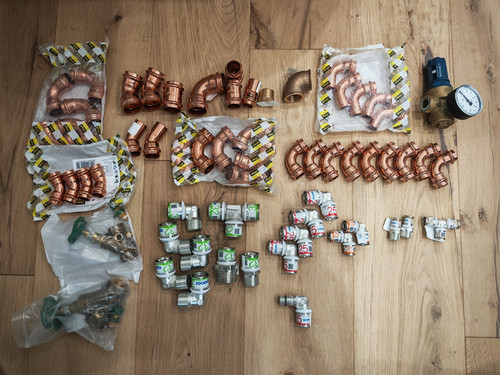 Großes fitting paket uponor - großes, fitting-paket