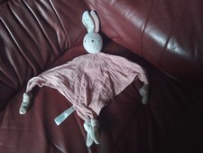 Rossmann Babydream Schmusetuch Kuscheltuch Hase mit Alt Rosa Musselin Tuch Top