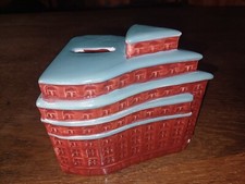 Chilehaus Hamburg Keramik Haus Spardose Difa-Fonds Deko Miniatur  rar Sammeln