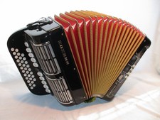 HOHNER Overture V       (C-F ), Koffer, Gurte,    diatonic accordion, acordeon 