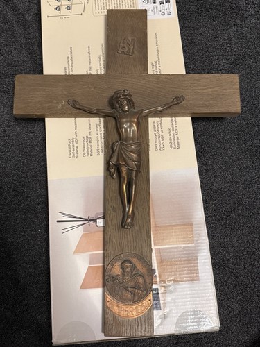 Holz kruzifix wandkreuz braun - holz,