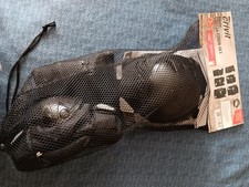 Kinder Protektoren-Set Neu Orig. verpackt Gr. M - 6 bis 10 Jahre