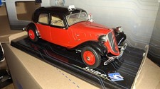 Citroen Traction Avant 15 SIX 1:18, Taxi, Fa. Solido,  OVP