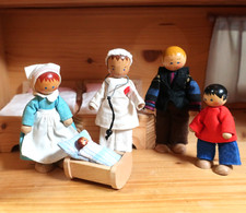 Puppenstube 5 Puppen