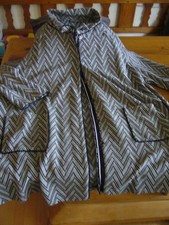 *Ulla Popken* ein Hauch Luxus, Stretch Blazer Mantel Jacke Gr 50/52, AA. 72cm