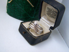 HERVORRAGENDER MASSIVER