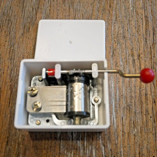 Spieluhr Kurbelspielwerk