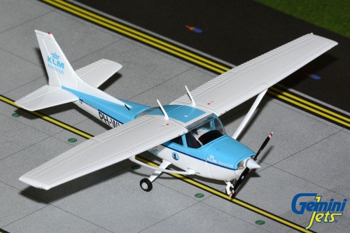 Geminijets cessna 172p klm - cessna,