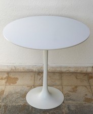 Tulip Tisch 75cm Design Eero