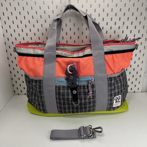 George gina lucy tasche - &,