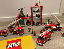 Lego City Feuerwehr Zentrale &