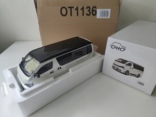 1:18 OTTO Ottomobile Toyota Hiace Super GL Modellauto OT1136