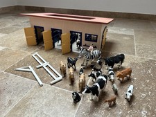 Schleich Scheune Figuren