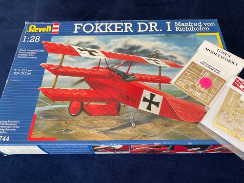 Revell 04744 fokker - 1:28, no.04744
