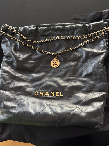 Chanel large hobo bag - chanel,