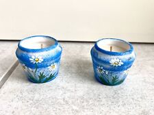2 Kerzen im Keramiktopf, blau mit Gänseblümchen, 5x4 cm