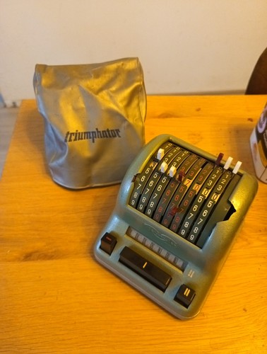 Triumphator rechenmaschine aus - triumphator,