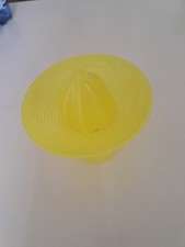 Tupperware Junge Welle Zitruspresse Zitronenpresse Orangenpresse  GELB