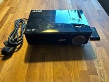 Acer Beamer Projektor Heimkino X 110