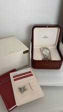 ** OMEGA Seamaster Aqua Terra