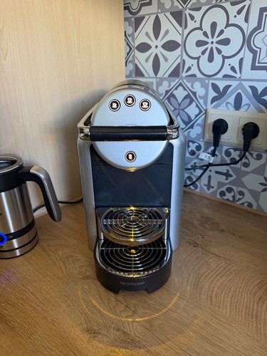 Nespresso zenius zn100 eur2 - nespresso,