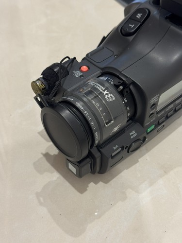 Sharp c670 vhs camcorder - sharp, vhs-c