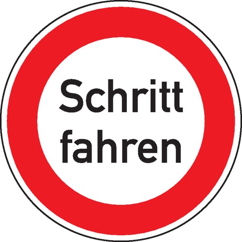 Verkehrszeichen schritt fahren - verkehrszeichen,