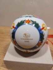 Hutschenreuther Weihnachtskugel 1996, "Weihnachtsbäckerei"