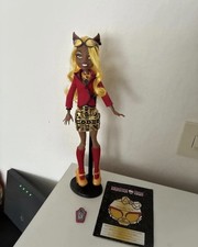 Monster High Clawdia Wolf Frights Camera Action Signature Doll