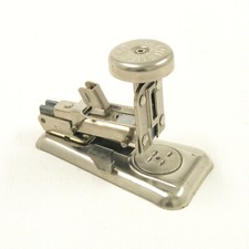 JAKYNEUF 60, Tischhefter